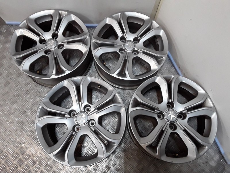 Recambio de juego llantas aluminio para peugeot 208 i (ca_, cc_) 1.2 vti 82 referencia OEM IAM 6X16 4 TORN ET23 ALUMINIO ROZADAS