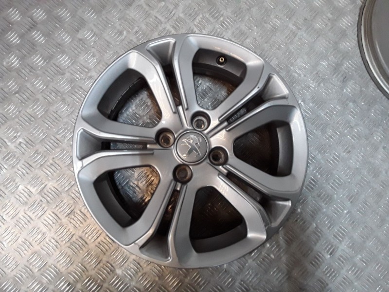 Recambio de juego llantas aluminio para peugeot 208 i (ca_, cc_) 1.2 vti 82 referencia OEM IAM 6X16 4 TORN ET23 ALUMINIO ROZADAS