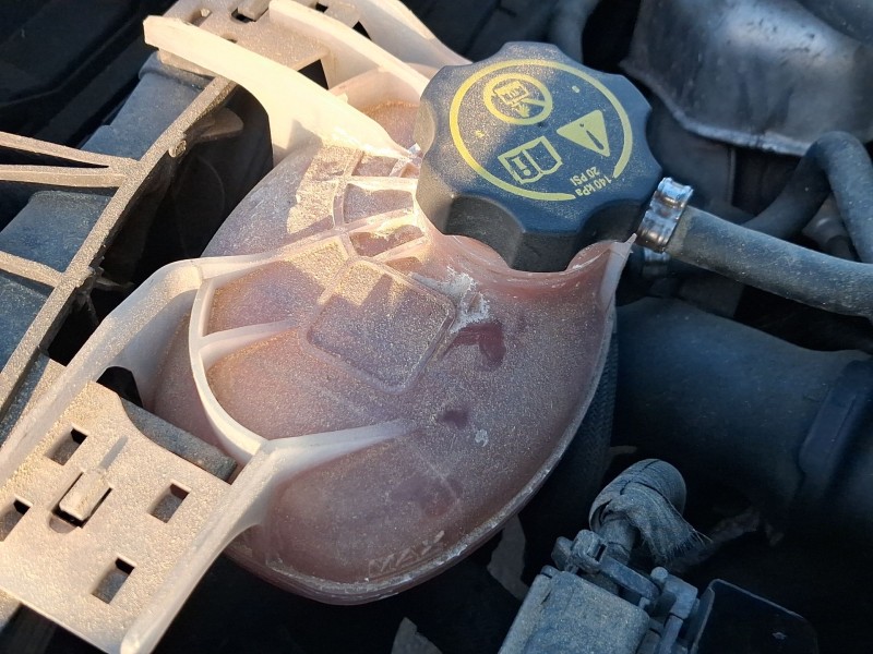 Recambio de deposito expansion para fiat tipo station wagon (356_, 357_) 1.4 lpg (356wxf1b) referencia OEM IAM 52047856  