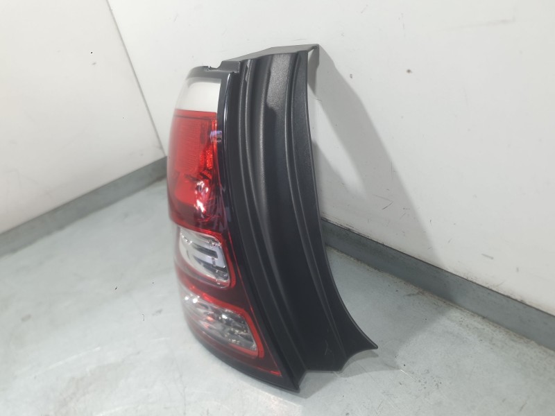 Recambio de piloto trasero izquierdo exterior para citroën c3 ii (sc_) 1.0 vti 68 referencia OEM IAM 9803928880  