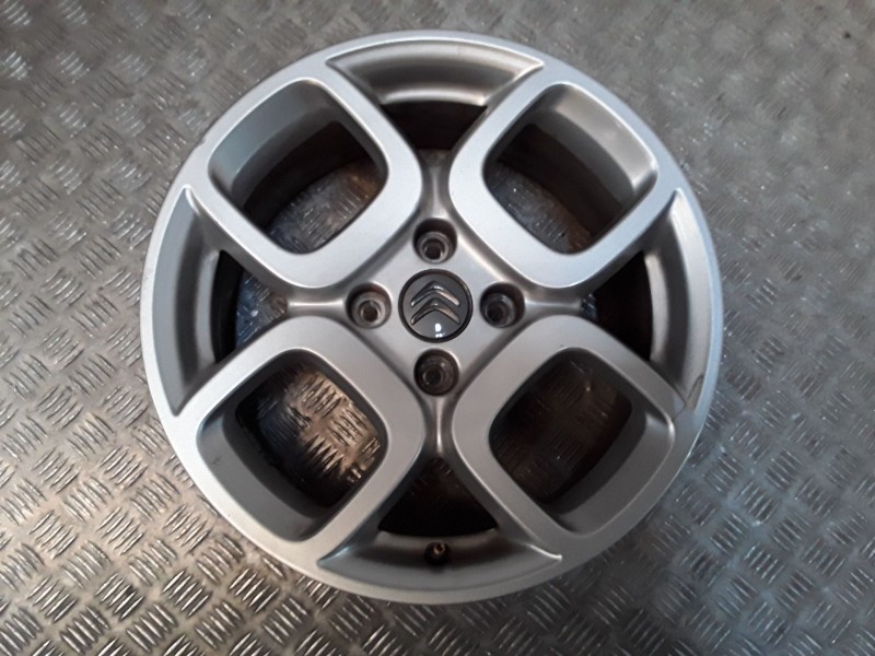 Recambio de llanta aluminio para citroën c4 cactus 1.5 bluehdi 100 referencia OEM IAM 6.5X16 4 TORN ET19 ALUMINIO 