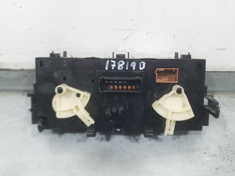 Recambio de mando calefaccion / aire acondicionado para citroën c3 ii (sc_) 1.0 vti 68 referencia OEM IAM 9675400180  