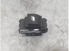 MANDO ELEVALUNAS DELANTERO DERECHO 6490CH 