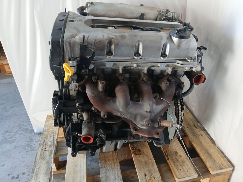 Recambio de motor completo para kia carens i monospace (fc, fj) 1.8 i referencia OEM IAM TB K0ABH02100 
