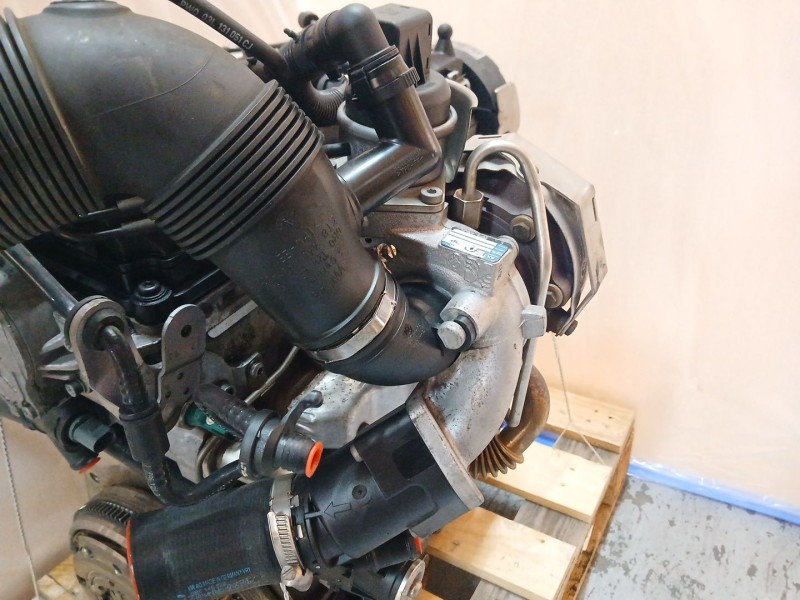 Recambio de motor completo para volkswagen polo v (6r1, 6c1) 1.6 tdi referencia OEM IAM CAYB 03L100090Q 
