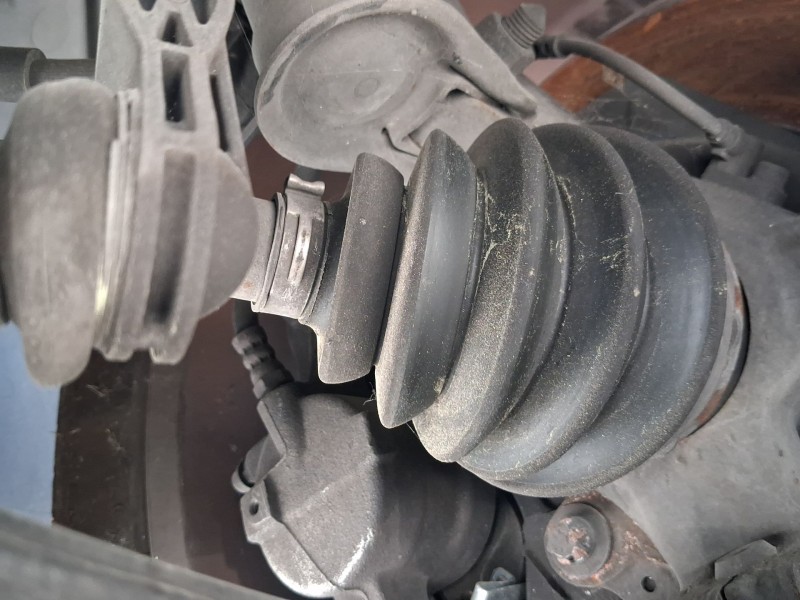 Recambio de transmision delantera derecha para fiat tipo station wagon (356_, 357_) 1.4 (356wxf1b) referencia OEM IAM 52061592  