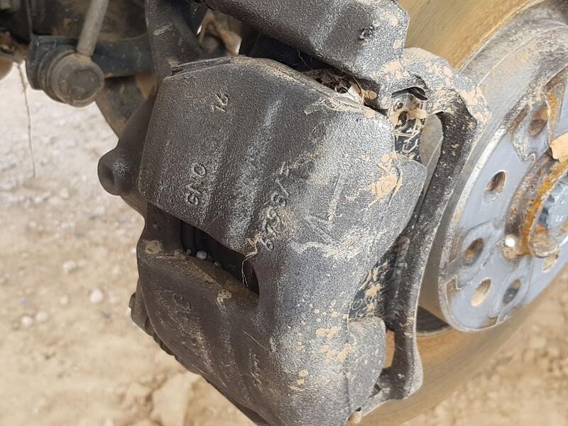 Recambio de pinza freno delantera izquierda para volkswagen touran (5t1) 1.6 tdi referencia OEM IAM 8V0615123D  