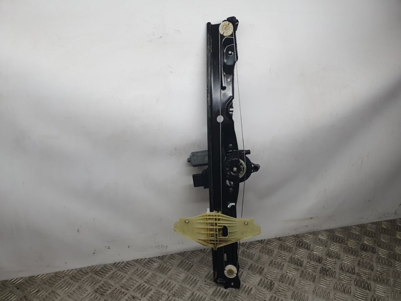 Recambio de elevalunas delantero derecho para peugeot traveller autobus referencia OEM IAM 9829889680  ELECTRICO