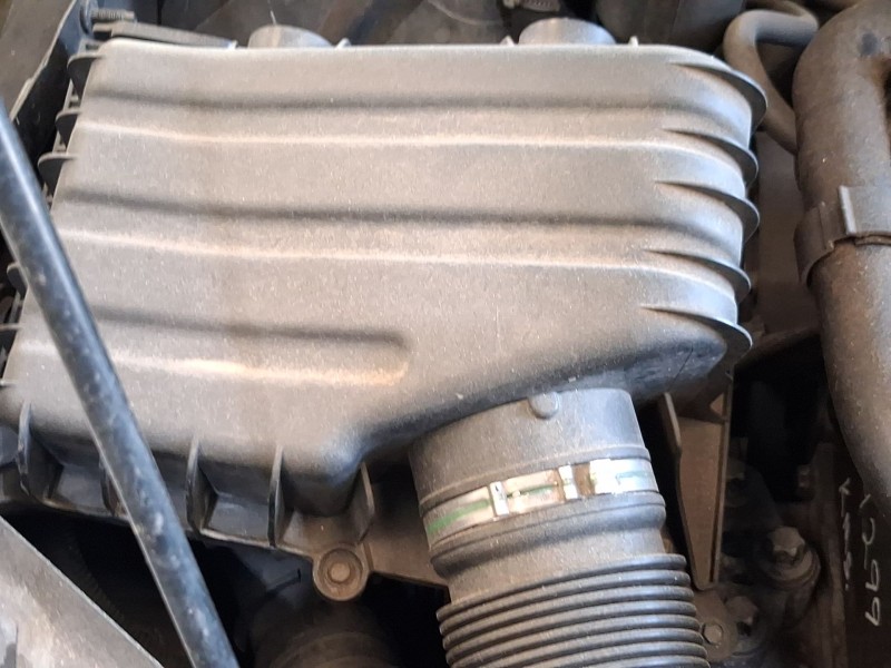 Recambio de carcasa filtro aire para fiat tipo station wagon (356_, 357_) 1.4 lpg (356wxf1b) referencia OEM IAM 52233408  
