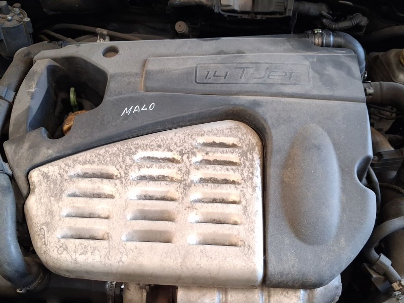 Recambio de tapa motor para fiat tipo station wagon (356_, 357_) 1.4 lpg (356wxf1b) referencia OEM IAM 55253957  