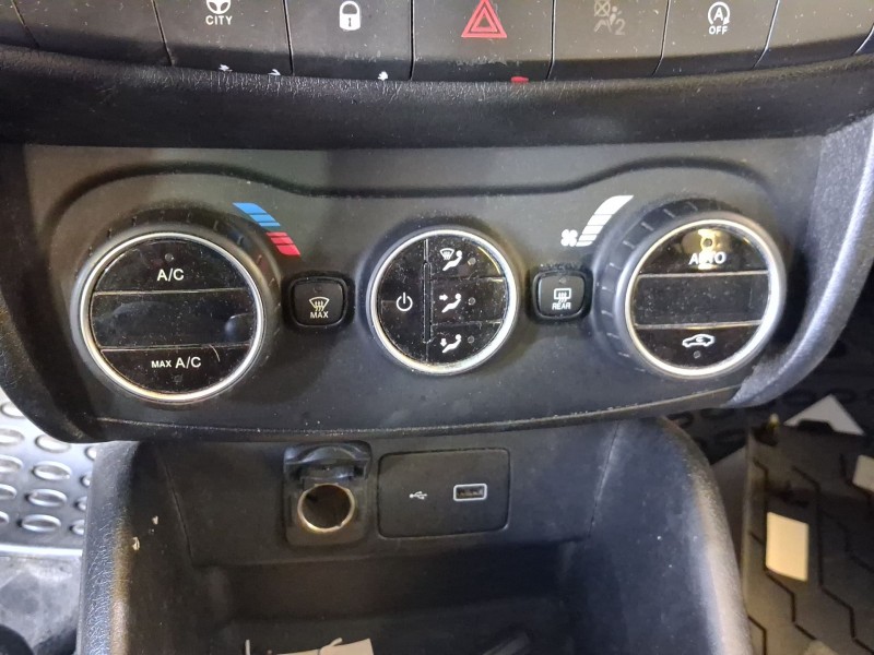 Recambio de mando climatizador para fiat tipo station wagon (356_, 357_) 1.4 lpg (356wxf1b) referencia OEM IAM   