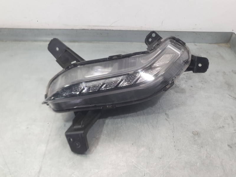 Recambio de piloto delantero izquierdo para hyundai i30 fastback (pde, pden) 1.0 t-gdi referencia OEM IAM   