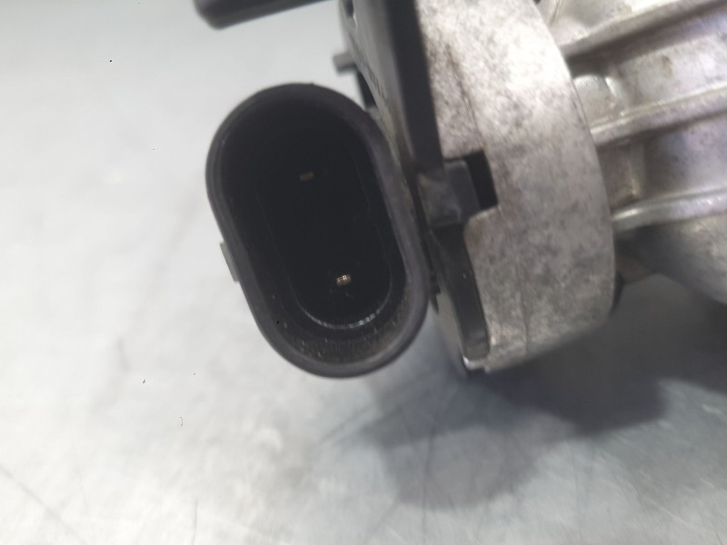 Recambio de faro antiniebla derecho para hyundai i30 fastback (pde, pden) 1.0 t-gdi referencia OEM IAM 92202G4100  
