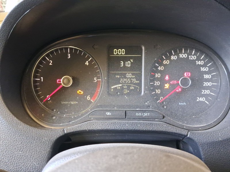 volkswagen polo v (6r1, 6c1) del año 2013