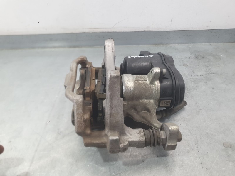 Recambio de pinza freno trasera derecha para toyota corolla ranchera familiar (_e21_) 1.8 hybrid (zwe211) referencia OEM IAM 478