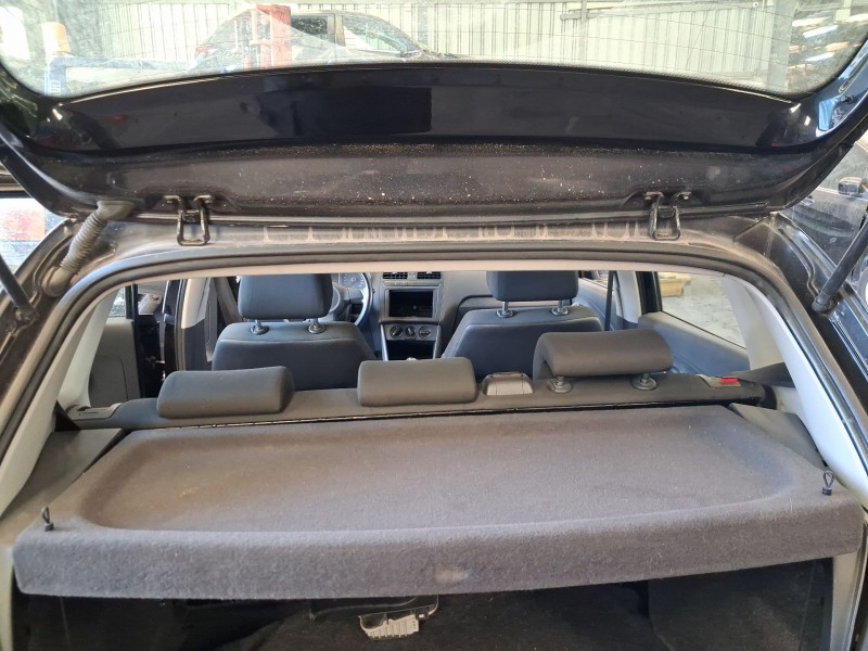 Recambio de bandeja trasera para volkswagen polo v (6r1, 6c1) 1.6 tdi referencia OEM IAM 6R6867769B7T8  