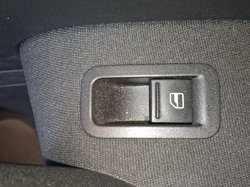 Recambio de mando elevalunas delantero derecho para volkswagen polo v (6r1, 6c1) 1.6 tdi referencia OEM IAM 7L6959855CREH  