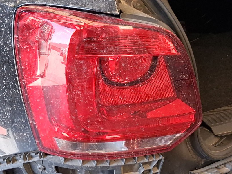 Recambio de piloto trasero izquierdo para volkswagen polo v (6r1, 6c1) 1.6 tdi referencia OEM IAM 6R0945095AH  