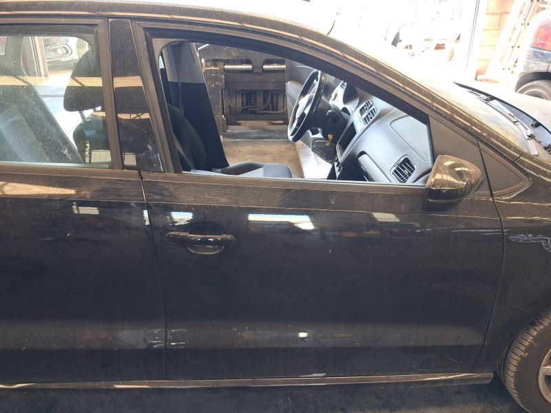 Recambio de puerta delantera derecha para volkswagen polo v (6r1, 6c1) 1.6 tdi referencia OEM IAM 6R4831056J  