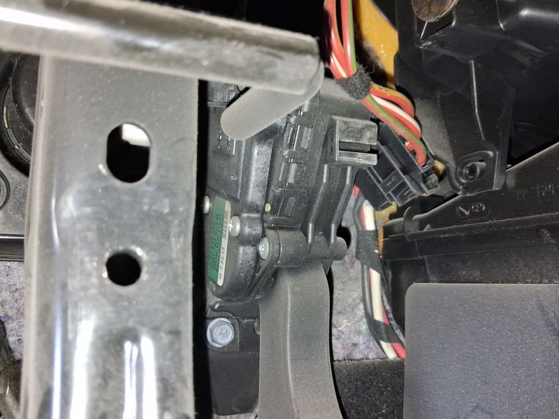 Recambio de potenciometro pedal para volkswagen polo v (6r1, 6c1) 1.6 tdi referencia OEM IAM 6Q1721503M  