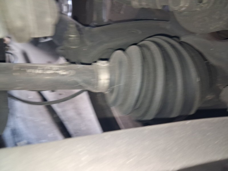 Recambio de transmision delantera izquierda para volkswagen polo v (6r1, 6c1) 1.6 tdi referencia OEM IAM 6R0407761A  