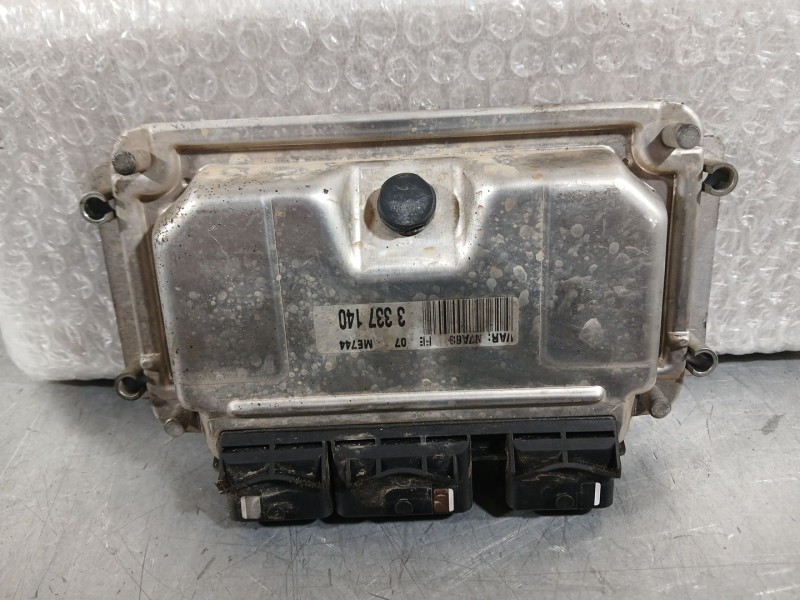 Recambio de centralita motor uce para citroën xsara (n1) 1.6 16v referencia OEM IAM 194063  