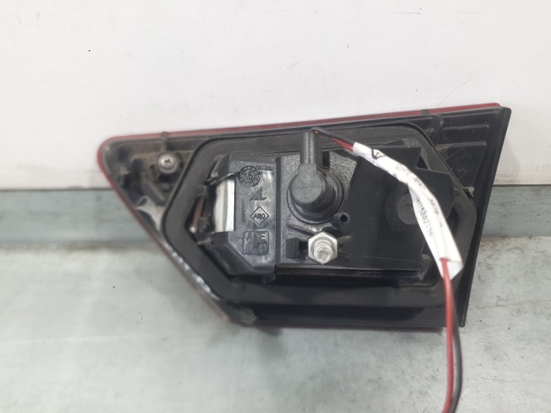 Recambio de piloto trasero izquierdo interior para renault clio iv (bh_) 0.9 tce 90 referencia OEM IAM 265552424R  