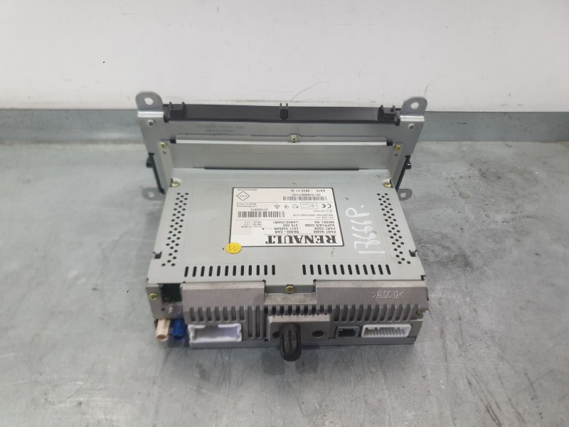 Recambio de sistema navegacion gps para renault clio iv (bh_) 0.9 tce 90 referencia OEM IAM   