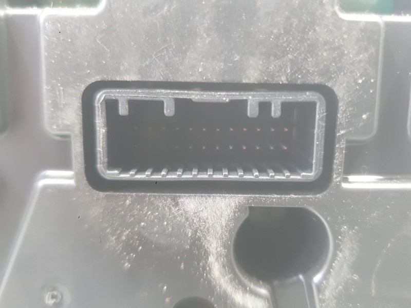 Recambio de cuadro instrumentos para renault clio iv (bh_) 0.9 tce 90 referencia OEM IAM 248107748R  