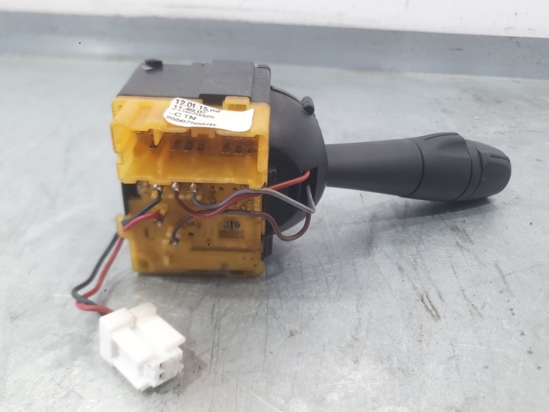 Recambio de mando intermitentes para renault clio iv (bh_) 0.9 tce 90 referencia OEM IAM   