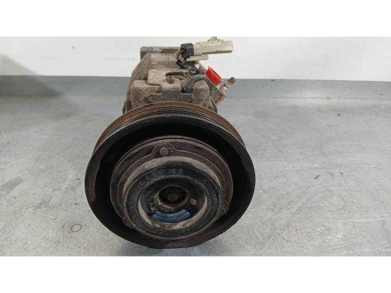 Recambio de compresor aire acondicionado para chrysler voyager iv (rg, rs) 2.4 referencia OEM IAM 05005498AF  