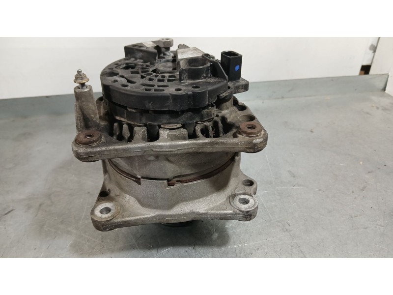 Recambio de alternador para seat leon (1m1) 1.9 tdi referencia OEM IAM 038903018PX  