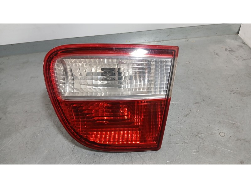 Recambio de piloto trasero derecho interior para seat leon (1m1) 1.9 tdi referencia OEM IAM 1M6945108FKZ  