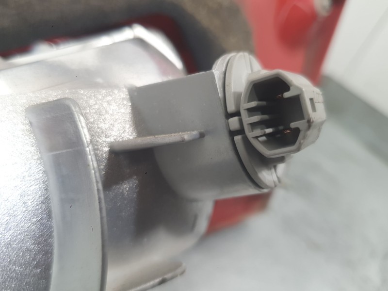 Recambio de piloto trasero izquierdo interior para toyota auris (_e18_) 1.4 d-4d (nde180_) referencia OEM IAM 8159102450  