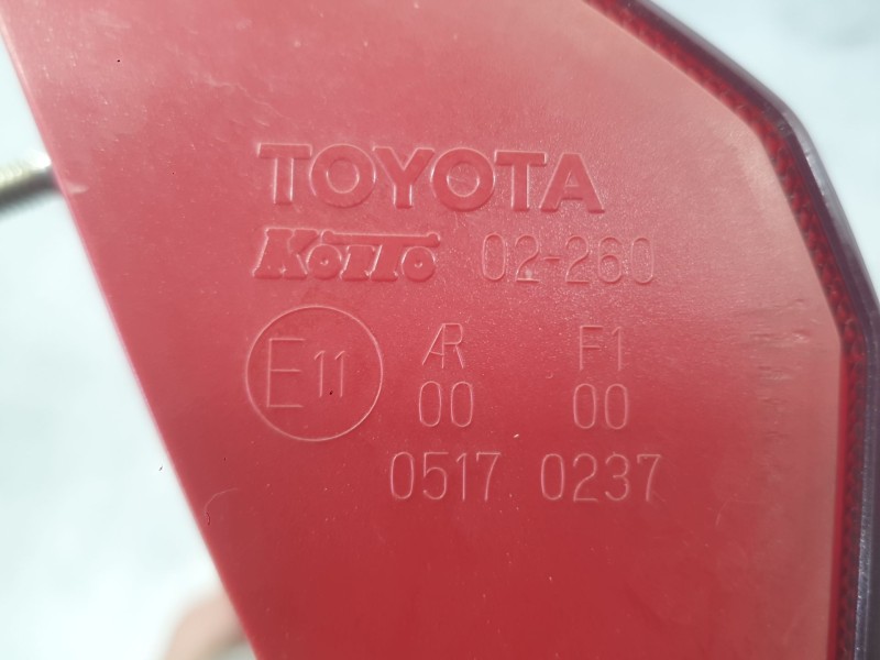Recambio de piloto trasero izquierdo interior para toyota auris (_e18_) 1.4 d-4d (nde180_) referencia OEM IAM 8159102450  