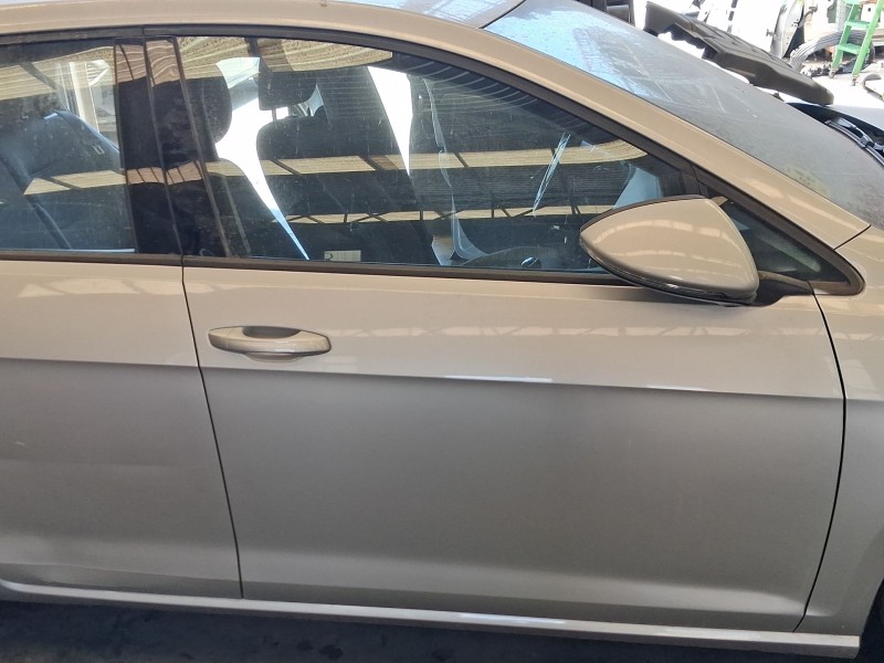 Recambio de puerta delantera derecha para volkswagen golf vii (5g1, bq1, be1, be2) 1.6 tdi referencia OEM IAM 5G4831056AS  