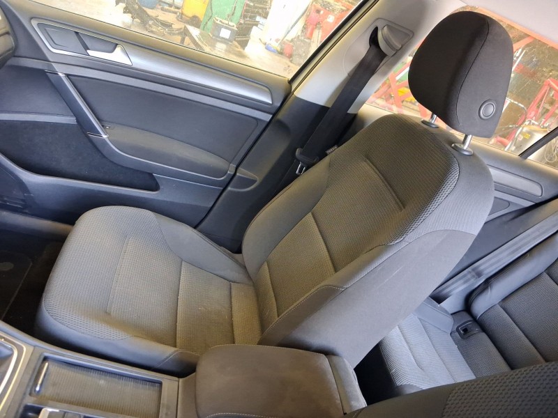 Recambio de asiento delantero derecho para volkswagen golf vii (5g1, bq1, be1, be2) 1.6 tdi referencia OEM IAM  C/AIRBAG 