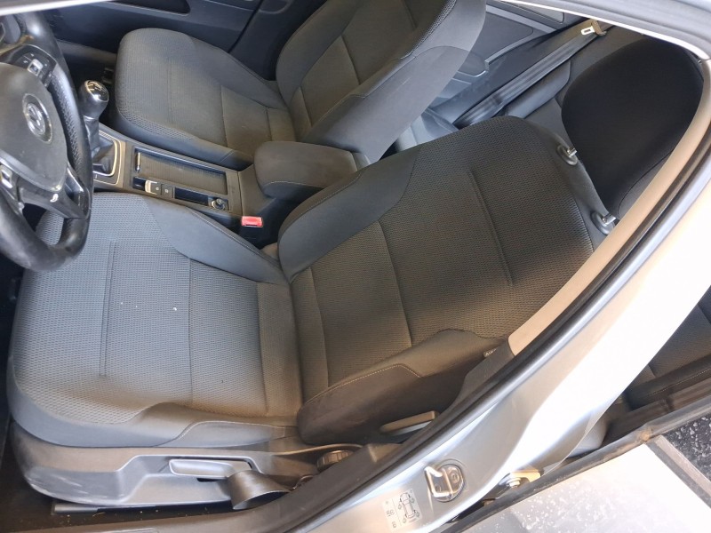 Recambio de asiento delantero izquierdo para volkswagen golf vii (5g1, bq1, be1, be2) 1.6 tdi referencia OEM IAM   