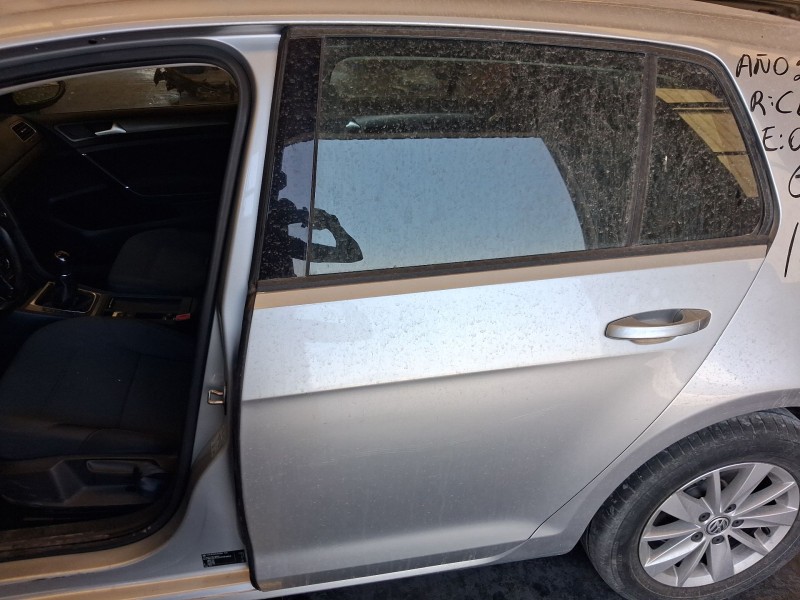 Recambio de puerta trasera izquierda para volkswagen golf vii (5g1, bq1, be1, be2) 1.6 tdi referencia OEM IAM 5G4833055AD  