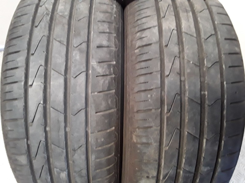 Recambio de neumatico pareja para neumaticos reutilizados - referencia OEM IAM 195551585V HANKOOK 195/55/15/85V