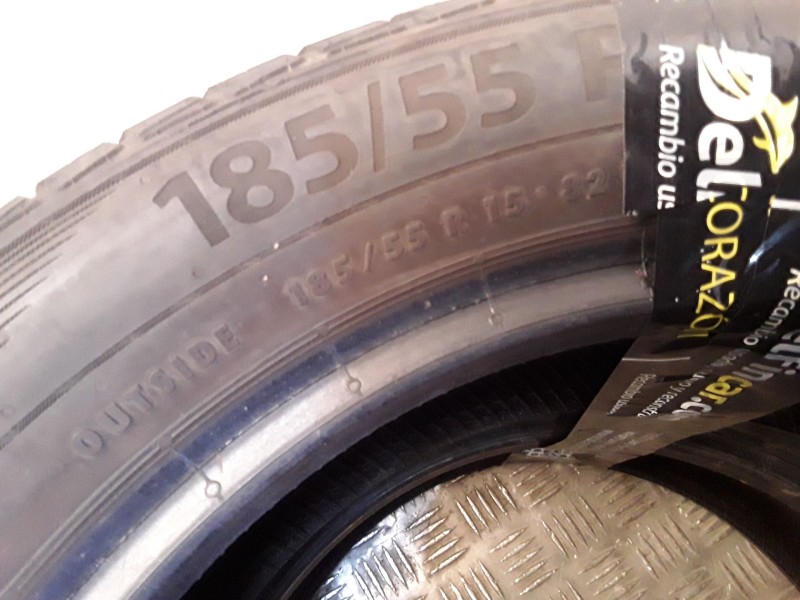 Recambio de neumatico pareja para neumaticos reutilizados - referencia OEM IAM 185551582V NORAUTO 185/55/15/82V