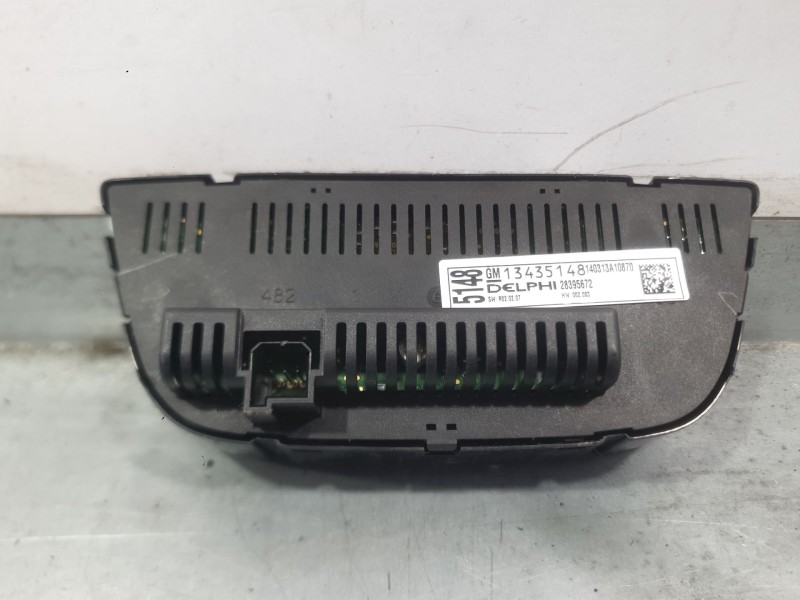 Recambio de mando climatizador para opel astra j sedán 1.4 turbo (69) referencia OEM IAM 13435148  
