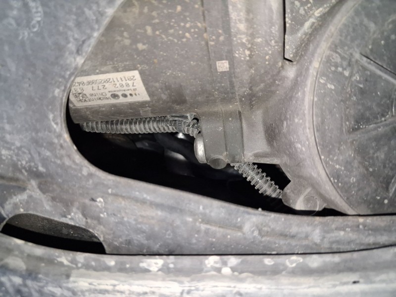 Recambio de cremallera direccion para volkswagen golf vii (5g1, bq1, be1, be2) 1.6 tdi referencia OEM IAM 5Q1423055M ELECTRO-MEC