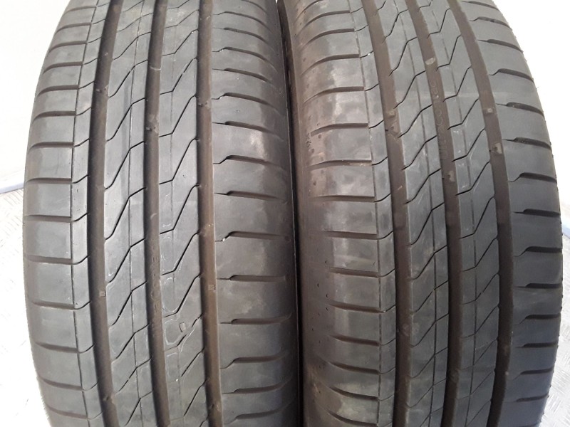 Recambio de neumatico pareja para neumaticos reutilizados - referencia OEM IAM 185651588T CONTINENTAL 185/65/15/88T