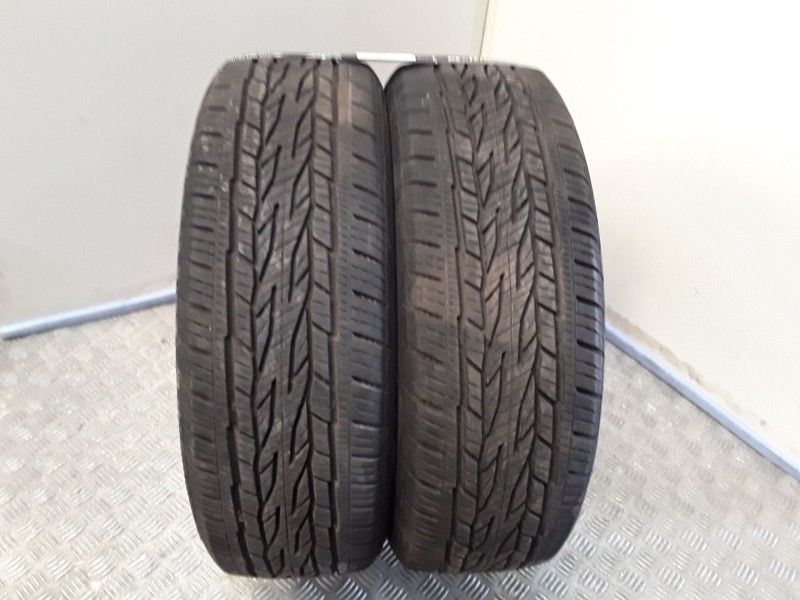 Recambio de neumatico pareja para neumaticos reutilizados - referencia OEM IAM 215651698H CONTINENTAL 215/65/16/98H