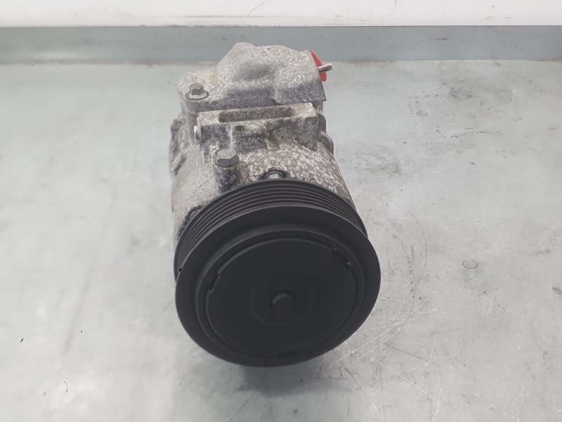 Recambio de compresor aire acondicionado para volkswagen polo v (6r1, 6c1) 1.4 (6r1) referencia OEM IAM 6Q0820808F  