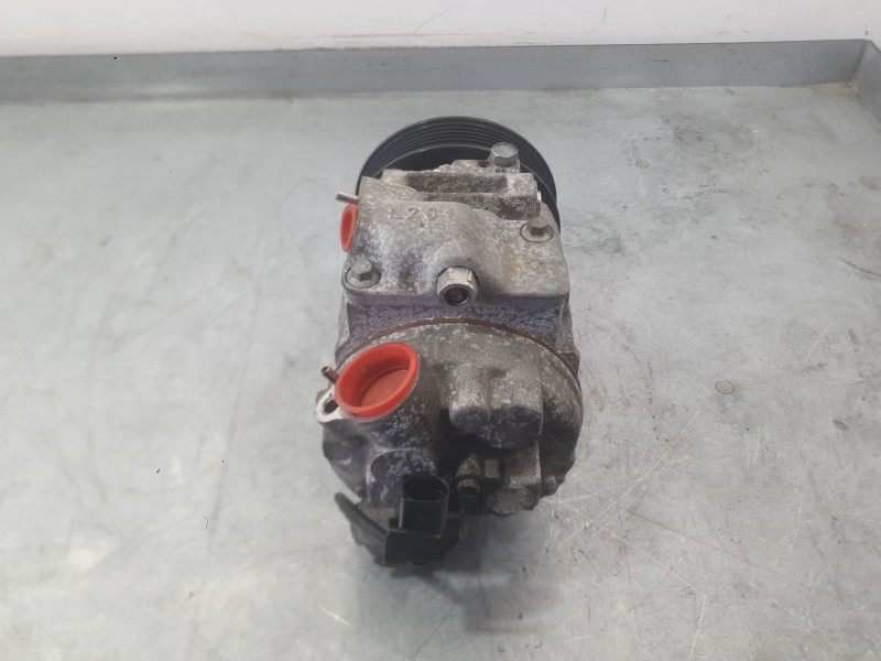 Recambio de compresor aire acondicionado para volkswagen polo v (6r1, 6c1) 1.4 (6r1) referencia OEM IAM 6Q0820808F  