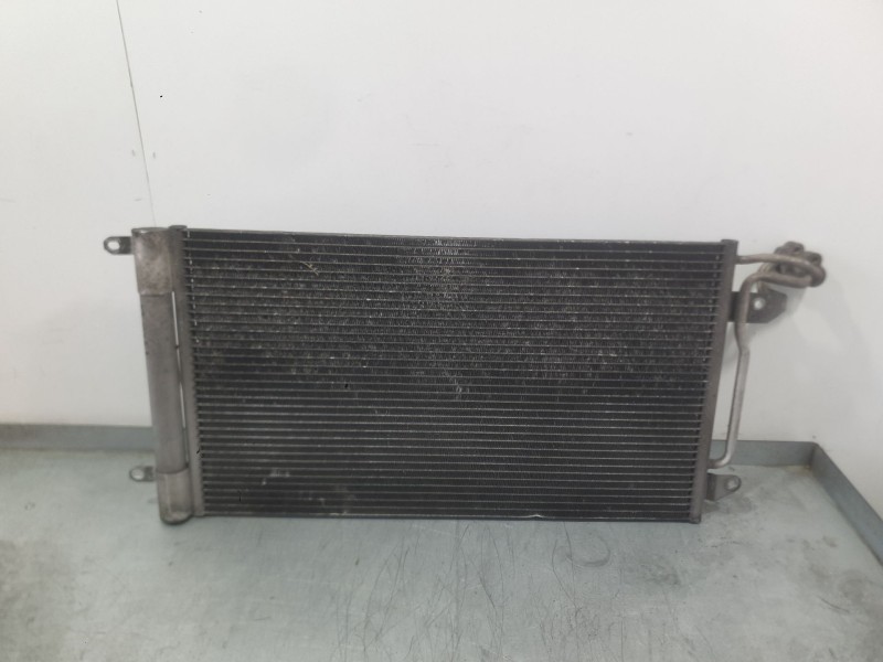 Recambio de condensador / radiador aire acondicionado para volkswagen polo v (6r1, 6c1) 1.4 (6r1) referencia OEM IAM 6R0820411Q 