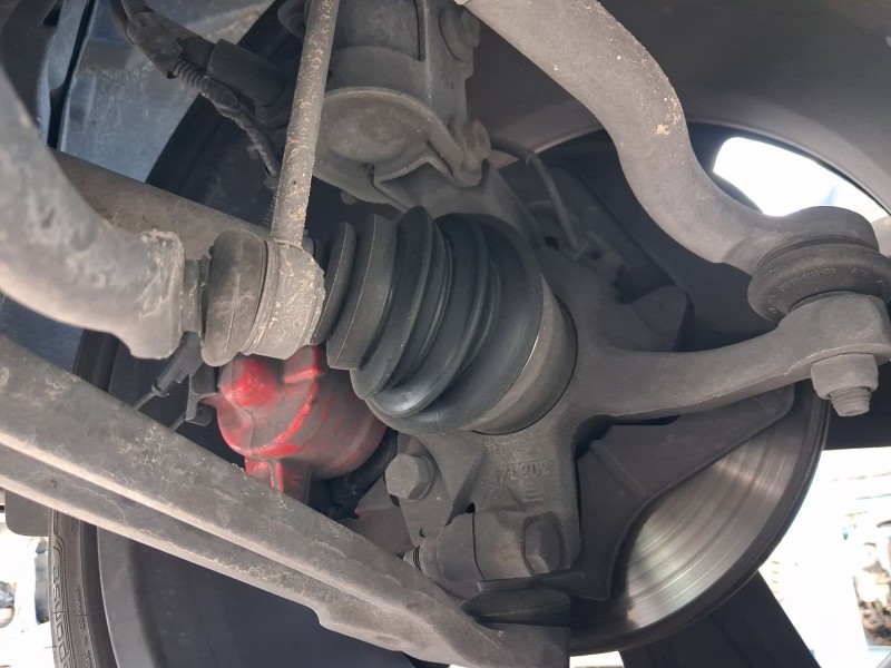 Recambio de mangueta delantera derecha para fiat 500 (312_) 0.9 (312axm1b) referencia OEM IAM 52044894  