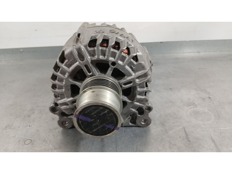 Recambio de alternador para seat arona (kj7, kjp) 1.0 tsi referencia OEM IAM 05E903027A  